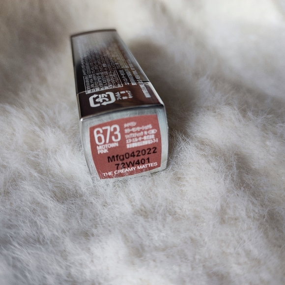 Maybelline New York Color Sensational Creamy Matte Lipstick - 673 Midtown Pink - Picture 3 of 3